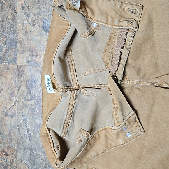 LOWEST PRICE-NWOT m jeans by Maurices High Rise Double Button Super Skinny Jean - Picture 3 of 3